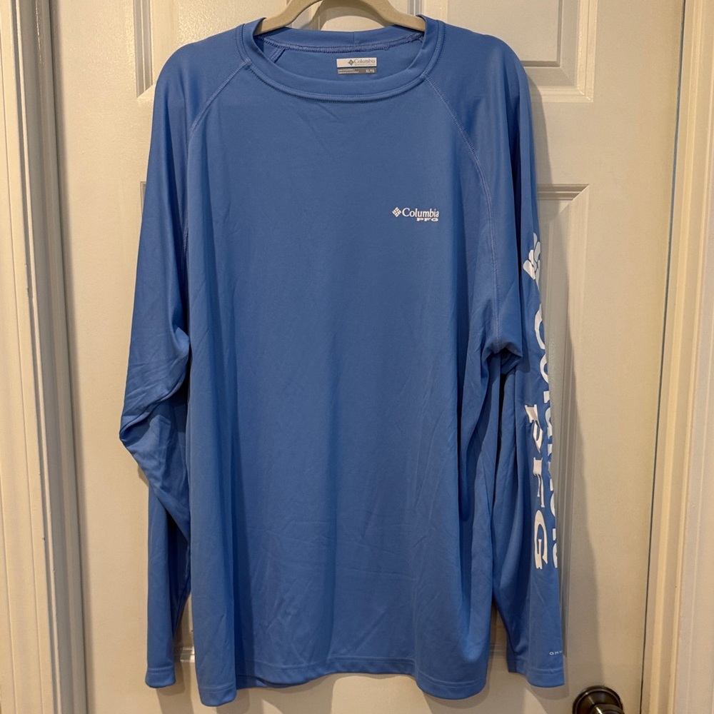 Columbia Sky Blue Sportswear Top